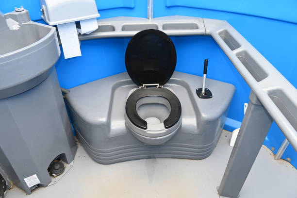 Best Short-Term Portable Toilet Rental  in Salem, IL